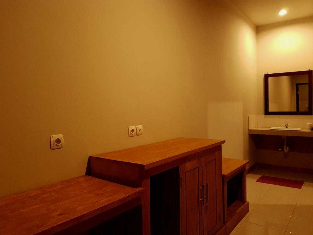 Hotel Ghamed Sari Extérieur photo